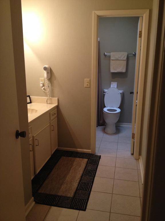 Crown Colony Villas Lufkin Room photo